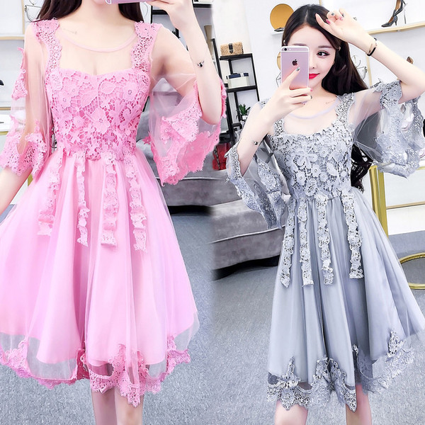 Rochie de dama actuala din dantela in mai multe culori