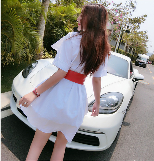 Rochie de dama moderna cu curea - model croiat