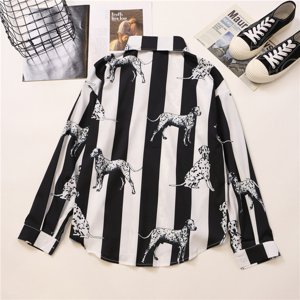 Cămașă modernă de damă în dungi în două culori