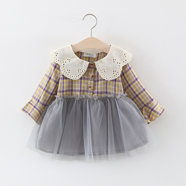 Rochie eleganta pentru bebelusi cu nasturi si tul pentru fete