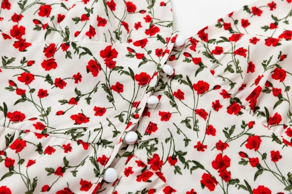 Rochie de dama cu bretele subtiri si decolteu in V - model scurt