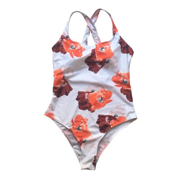Costumul de baie complet modern în alb cu model floral
