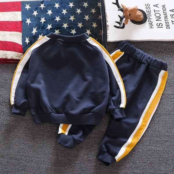 Set copii model nou din doua piese pentru baieti - trei culori