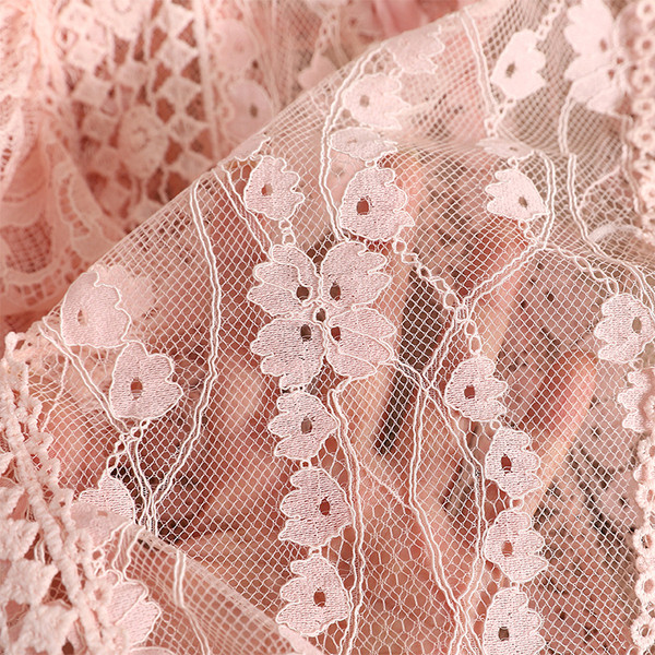 Cămașă de damă elegantă cu dantelă și mâneci lungi în mai multe culori