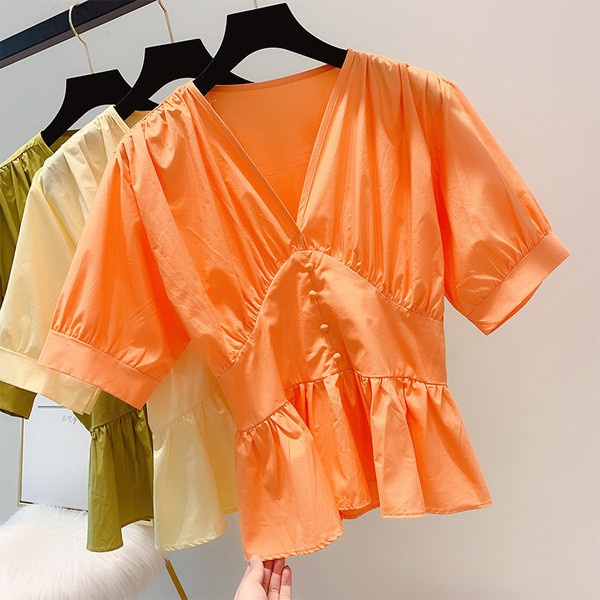 Cămașă de damă cu decolteu în V și mâneci scurte