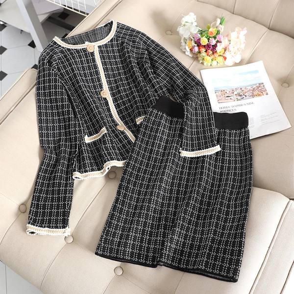 Set de dama din doua parti in gri si negru