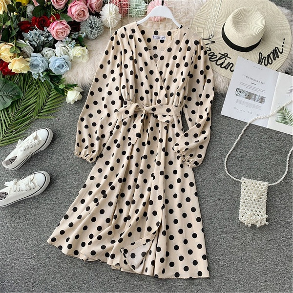 Rochie de dama cu buline in mai multe culori