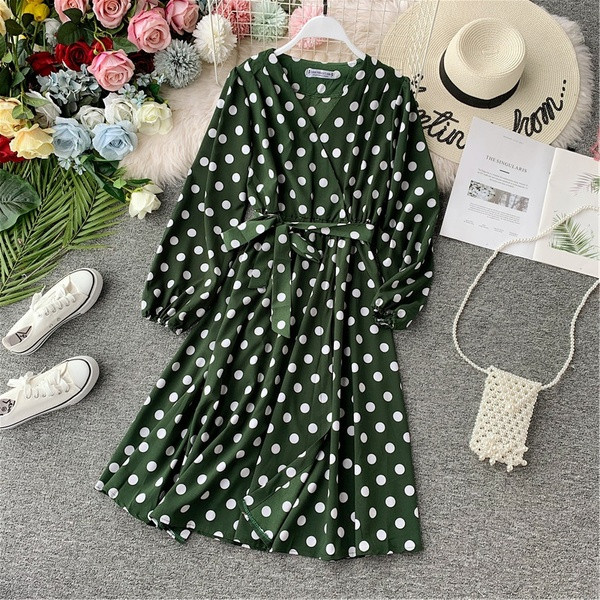 Rochie de dama cu buline in mai multe culori