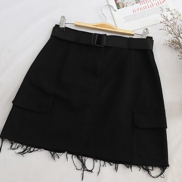 Fusta dama casual cu buzunare si curea in mai multe culori