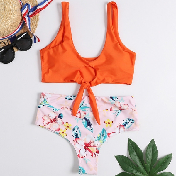 Costum de baie damă cu pantaloni cu model floral - trei culori