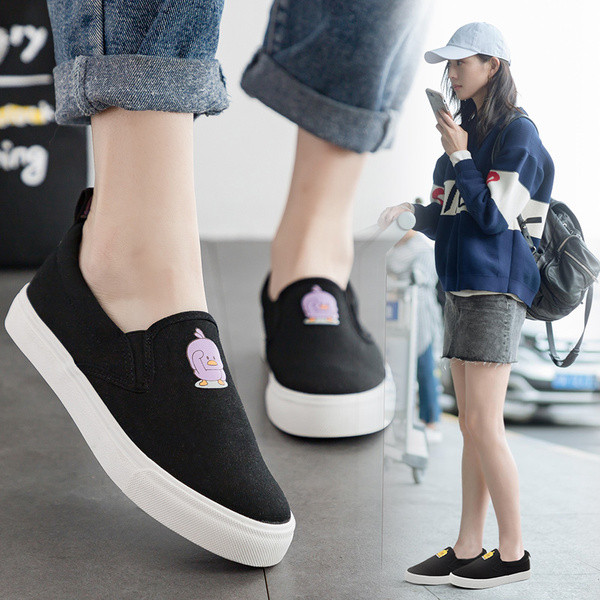 Pantofi casual dama in negru cu aplicatie