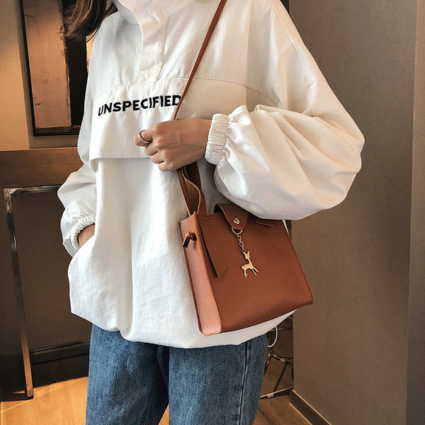 Geanta casual dama cu element metalic in mai multe culori