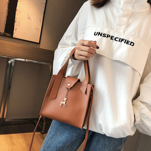 Geanta casual dama cu element metalic in mai multe culori