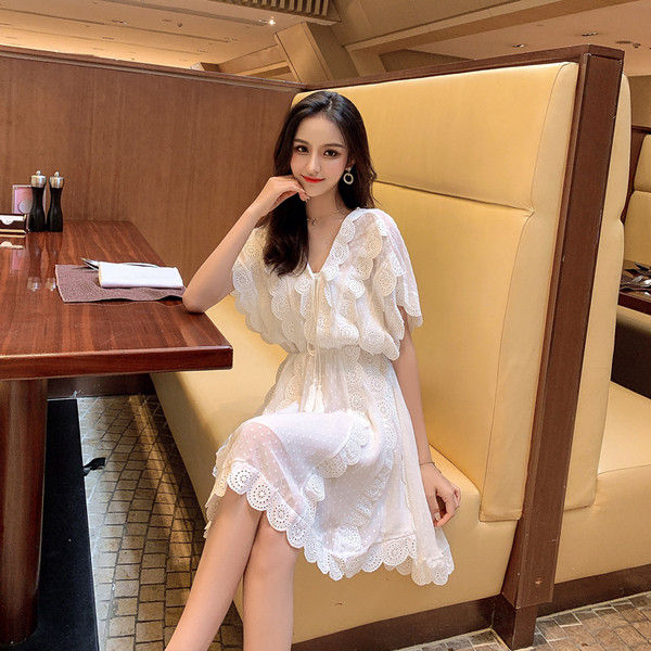 Lezser női ruha - szabású modell két színben