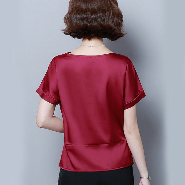 Modern női blúz három színben, nyakkendővel