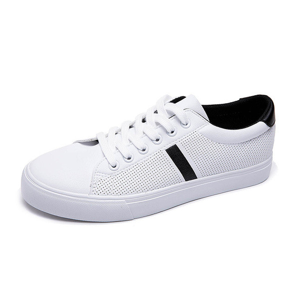 Alkalmi férfi tornacipő két színben