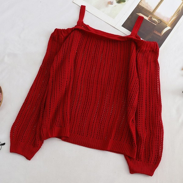 Női pulóver új modellje csupasz vállal, több színben