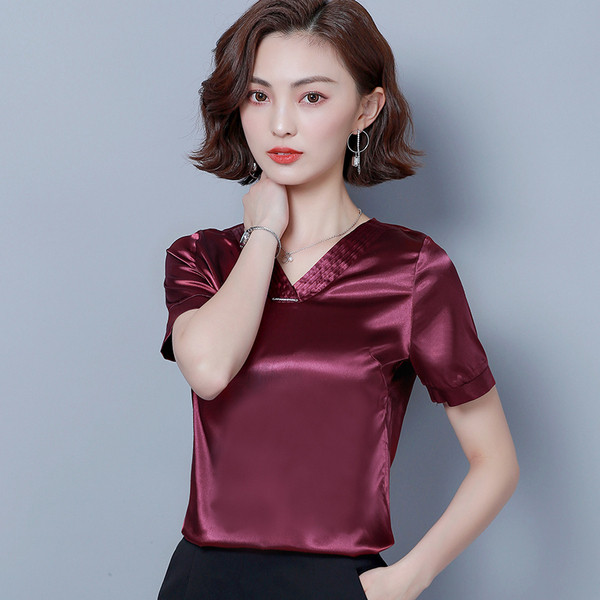 Női blúz V-nyakkal több színben