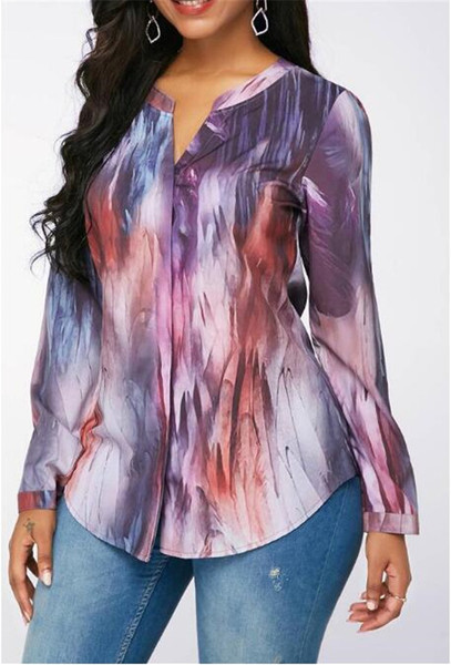 Modern női ing, hosszú ujjal és V-nyakkal