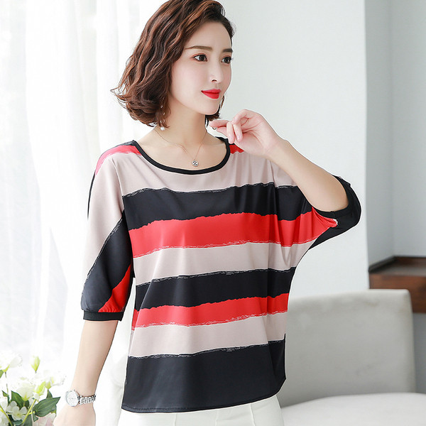 Modern női blúz két színben 3/4-es ujjal