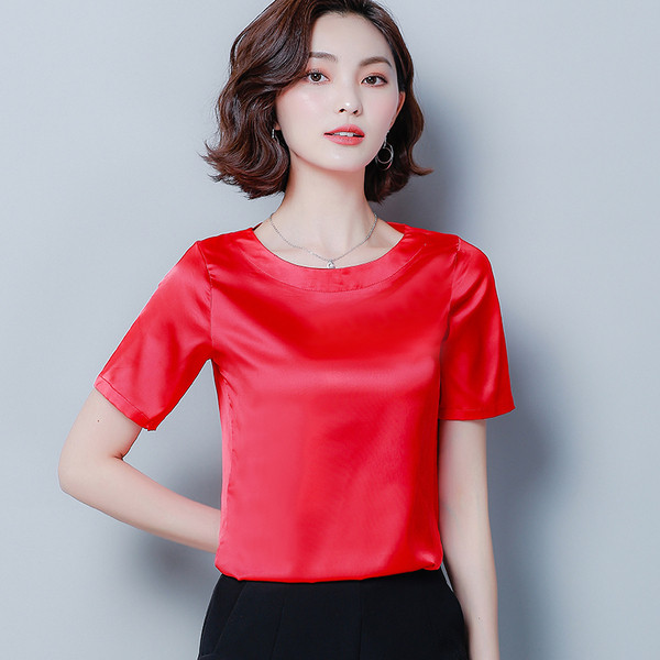 Aktuális női blúz három színben O-nyakkal