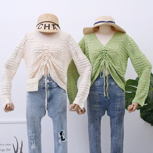 Modern női pulóver V-nyakkal - többféle színben