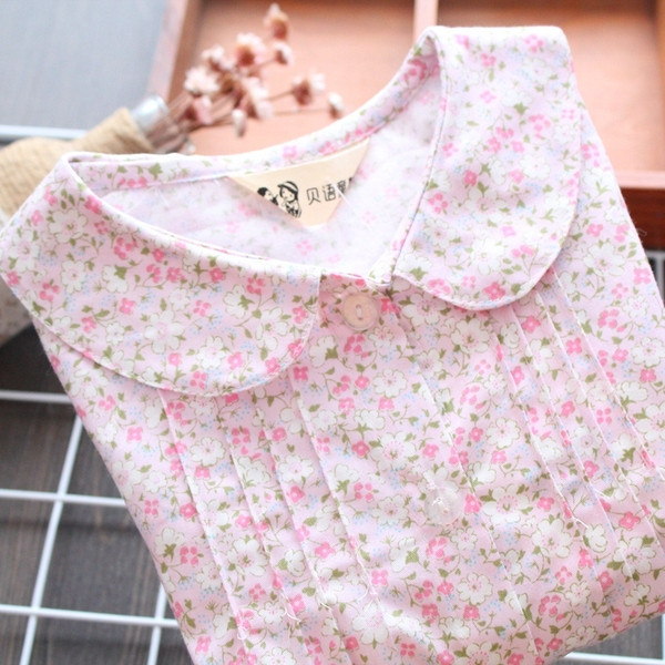 Modern, kétrészes gyerekpizsama új modell lányoknak