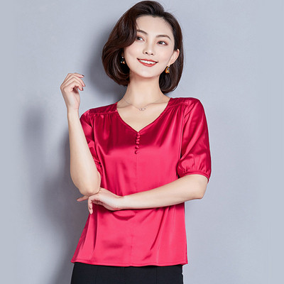 Női blúz V-nyakkal és gombokkal, három színben