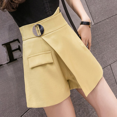 Stílusos női rövidnadrág két színben, magas derékkal