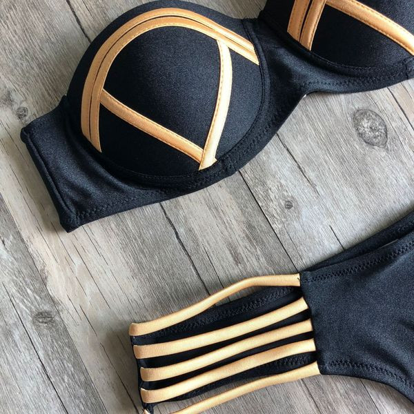 HIT modell női fürdőruha két részes fekete és arany színben