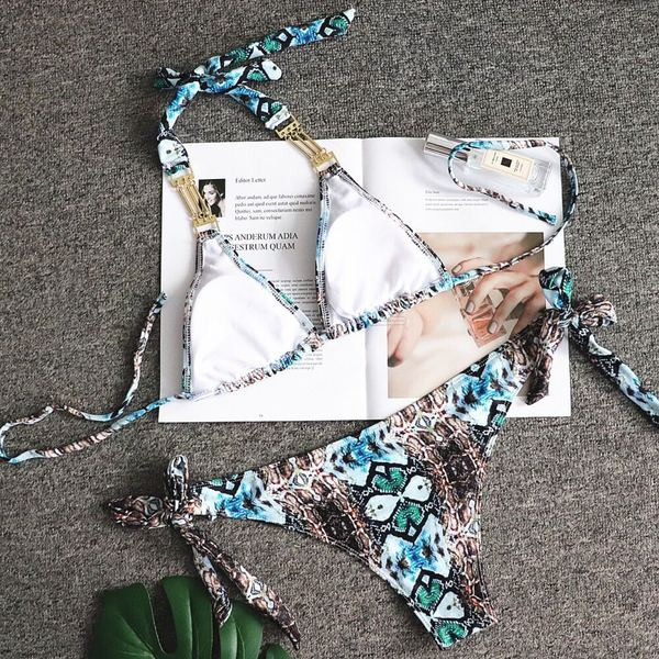 ÚJ modell fürdőruha állatmintás két részből áll