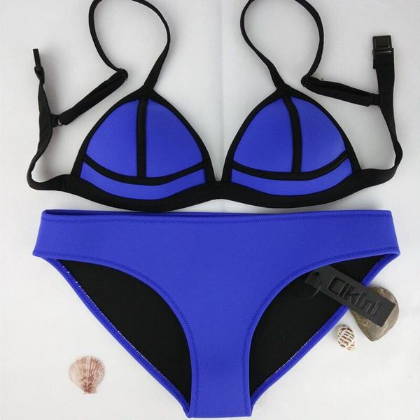 Női fürdőruha háromszög felsővel több színben