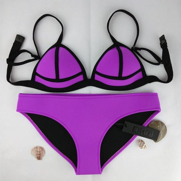 Női fürdőruha háromszög felsővel több színben