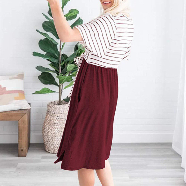 Hétköznapi női ruha rövid ujjú, nyakkendővel több színben