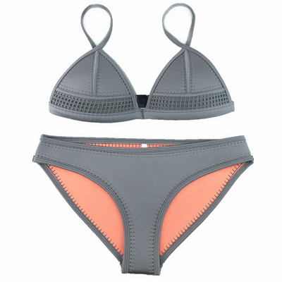 Modern fürdőruha háromszög felsővel több színben