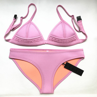 Modern fürdőruha háromszög felsővel több színben