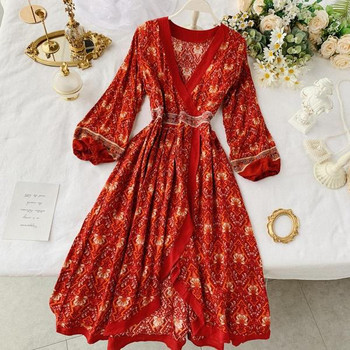 Modern női ruha V-nyakú és hosszú ujjú piros színben