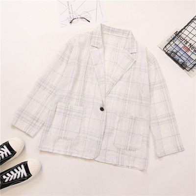 Női kockás kabát fekete-fehér színben