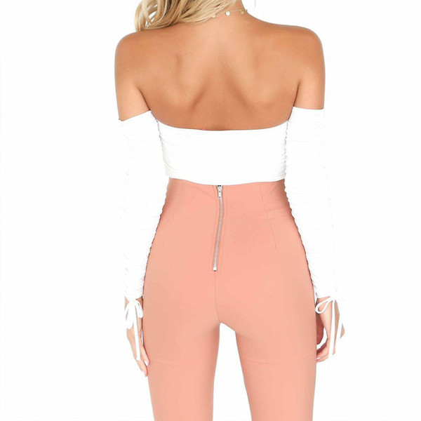 Modern női felső, megkötős, leesett ujjú fehér és fekete színben