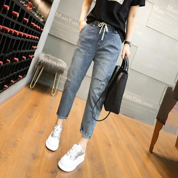 Alkalmi női farmer normál derékkal