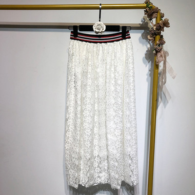 Hosszú csipkeszoknya színes gumival - három színben