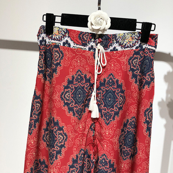 Hosszú szoknya gumival és derékban megkötővel