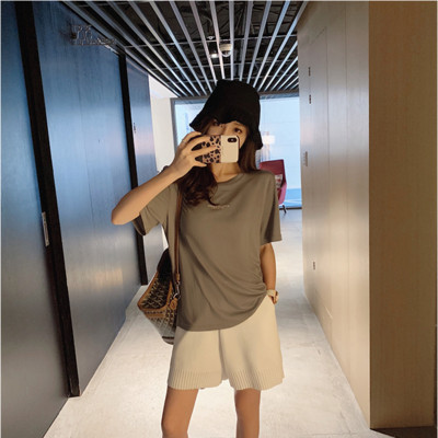 Alkalmi női rövidnadrág több színben