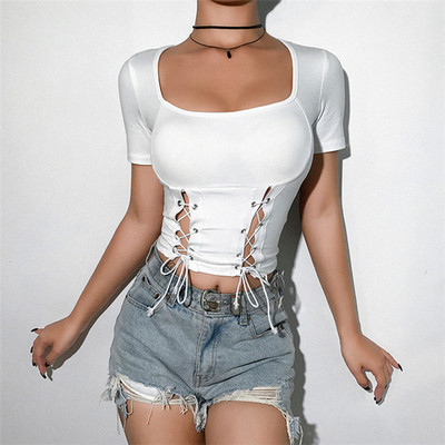 Alkalmi női póló O-nyakkal és fűzős fehér színben