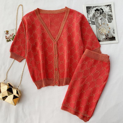 Kétrészes női szett fekete, piros és barna színben