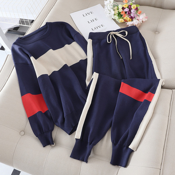 Alkalmi női vékony kötéskészlet bézs és kék színben