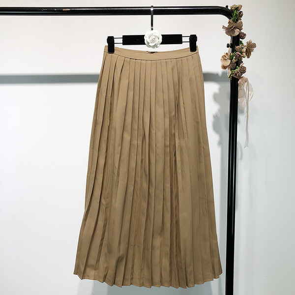 Hosszú redőzött szoknya barna színben