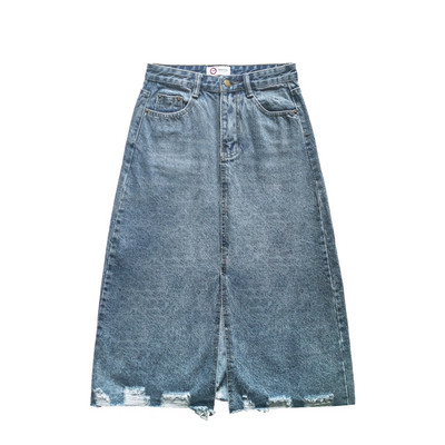 Modern női farmerszoknya magas derékkal, szakadt motívumokkal