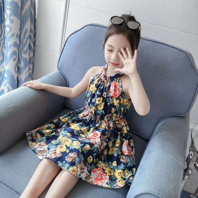 Нов модел детска рокля с флорални мотиви за момичета