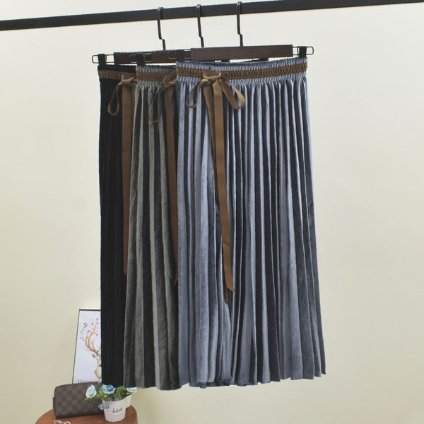 Redős női szoknya rugalmas derékkal, több színben